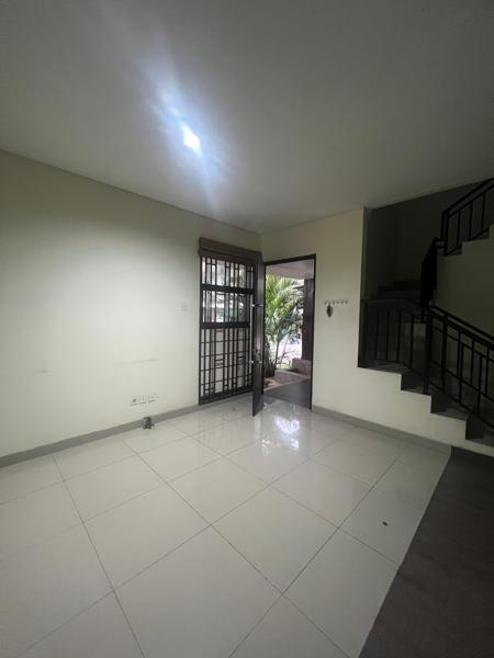 Rumah Disewakan Semi Furnished di Cluster Patio Lippo Cikarang